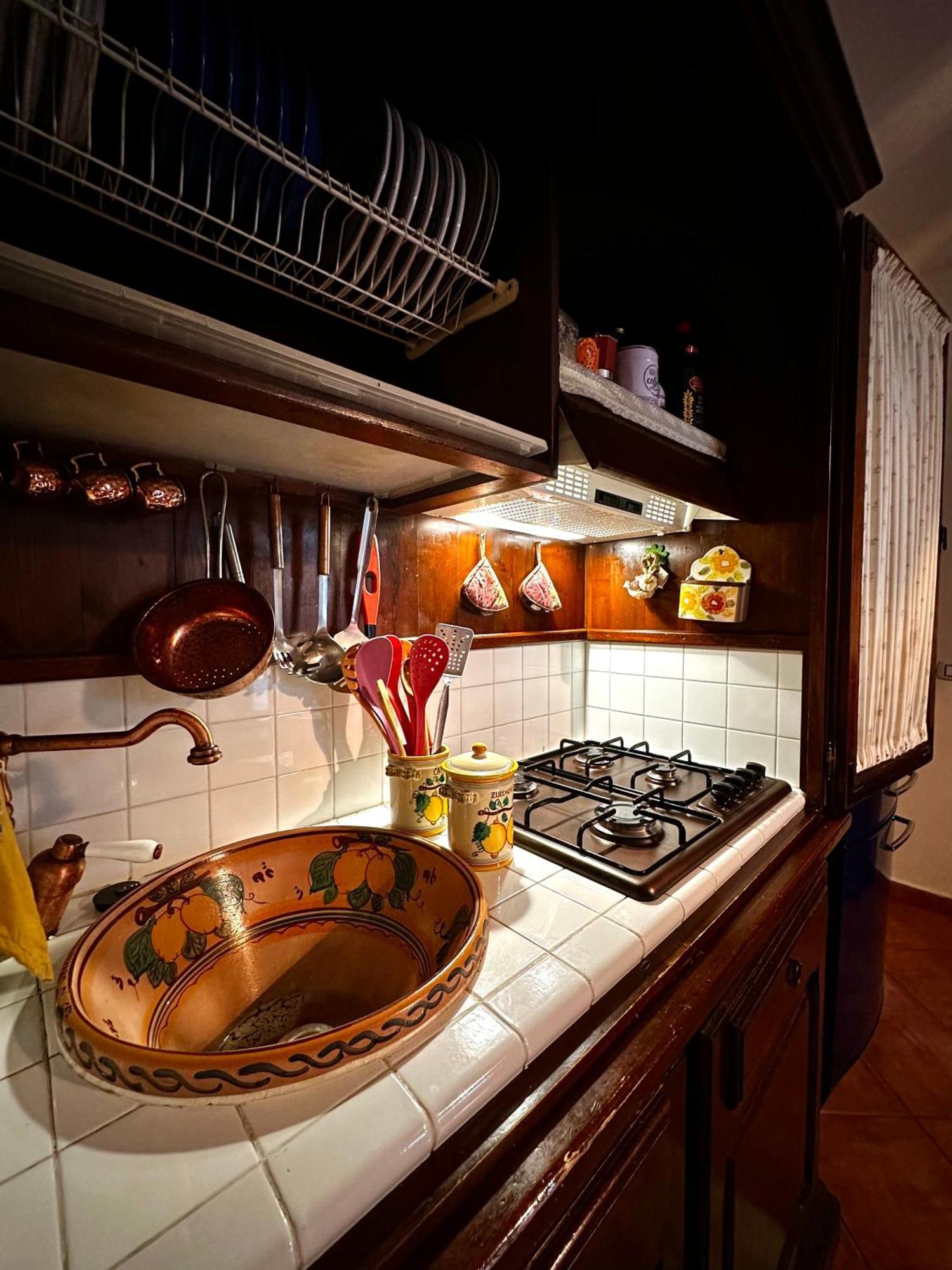 Апартаменти Casa Perciata - Locazione Turistica Монделло Екстер'єр фото