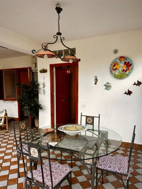 Апартаменти Casa Perciata - Locazione Turistica Монделло Екстер'єр фото